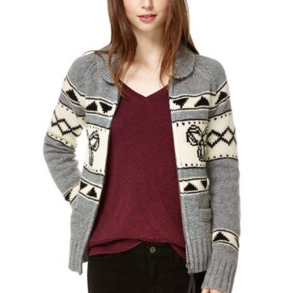 TNA Sweaters - Sea to sky jacket